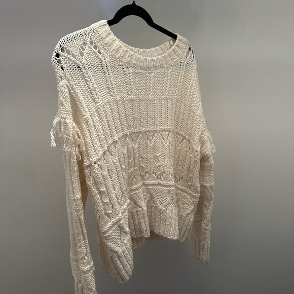 Cream sweater - Picture 1 of 6